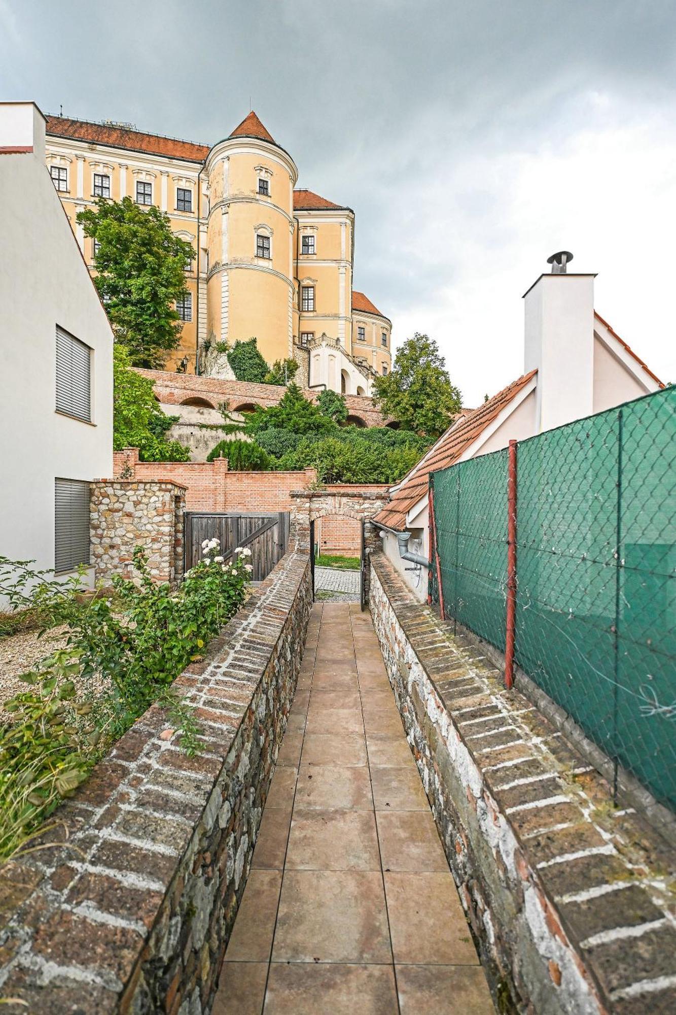 Boutique Apartman Mikulov Kültér fotó